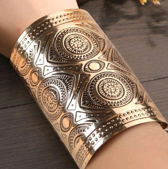 vintage Egyptian eyePattern Geometric Design Cuff Bangle For Women - Picture 2 of 3